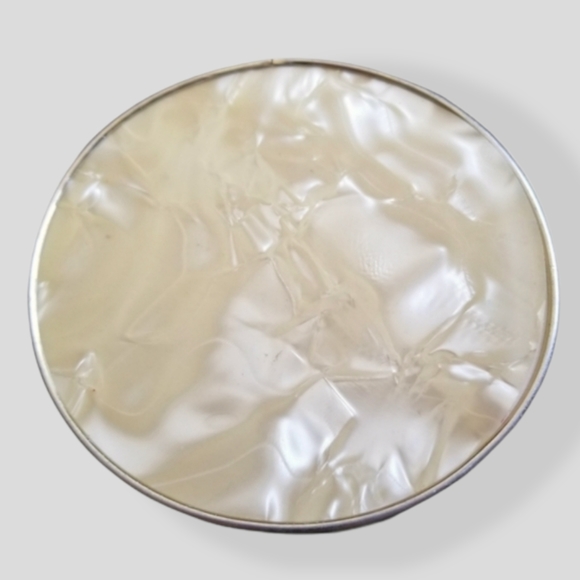 Vintage Compact Mirror Gold Tone Mother of Pearl - Picture 16 of 16
